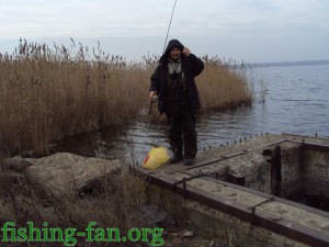 рыбалка зимой в Донецке