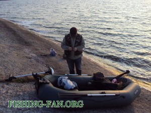 рыбалка осенью с лодки на спиннинг в Донецкой области